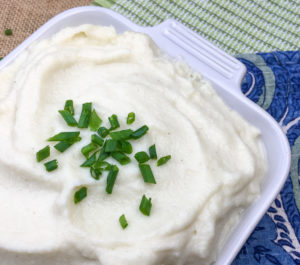 Read more about the article Garlic Chive Cauliflower Mash {Keto, Dairy Free, Vegan}